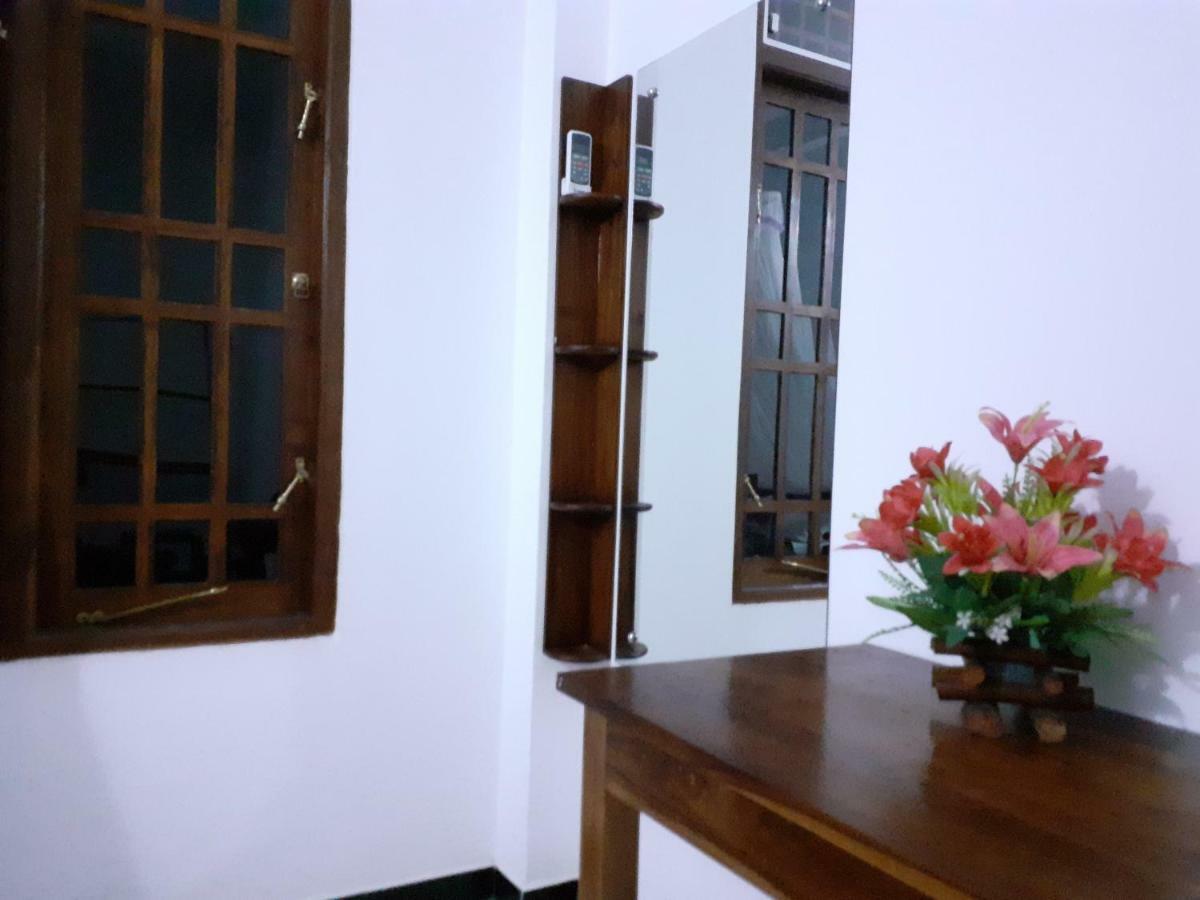 Golden Pearl Safari Villa Udawalawe Luaran gambar