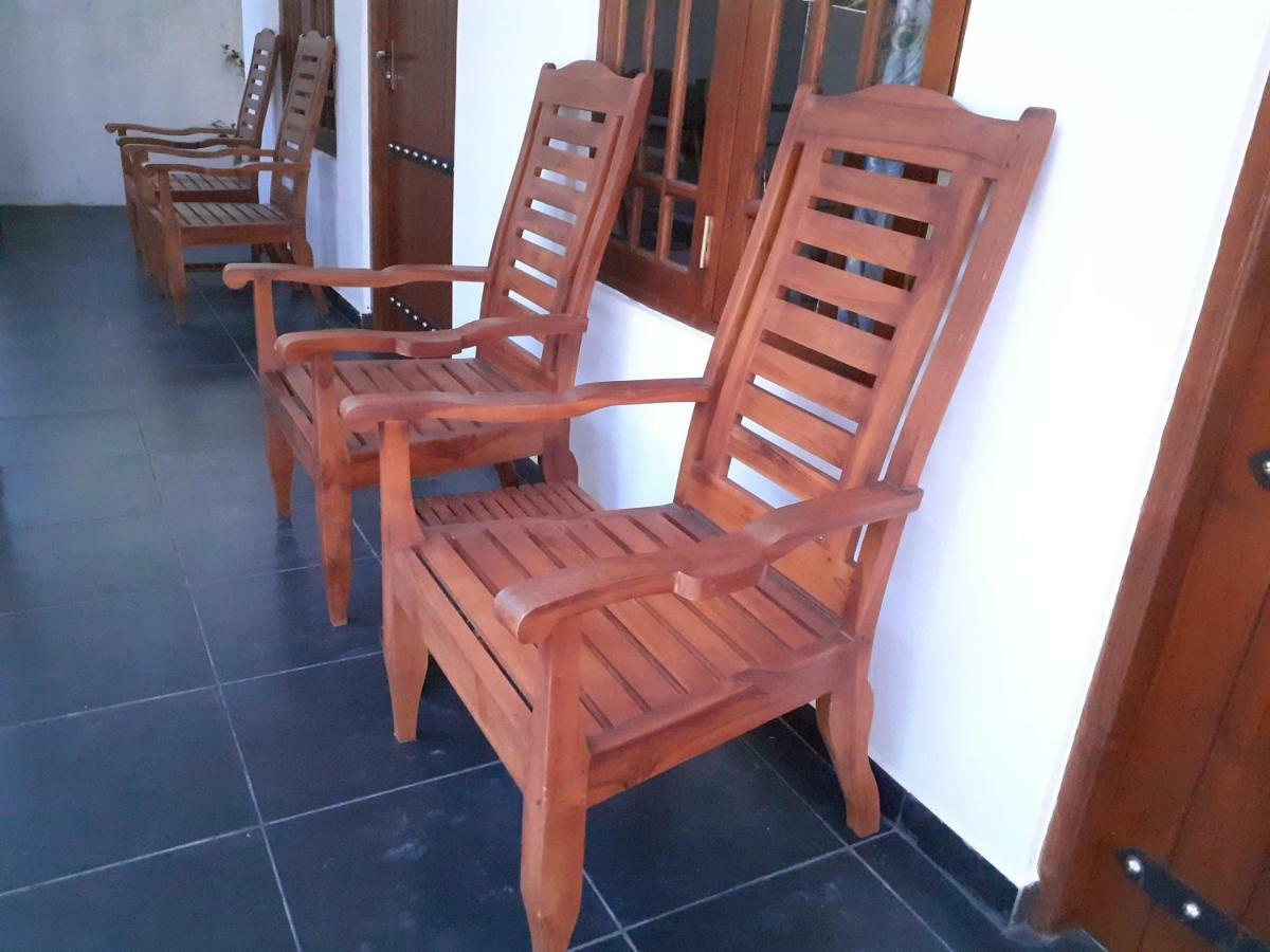 Golden Pearl Safari Villa Udawalawe Luaran gambar
